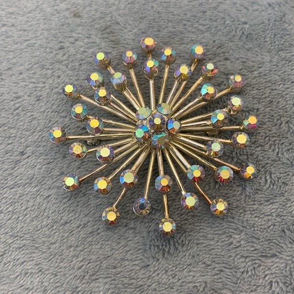 Fashion Brooch Set of 4 - Picture 3 of 8